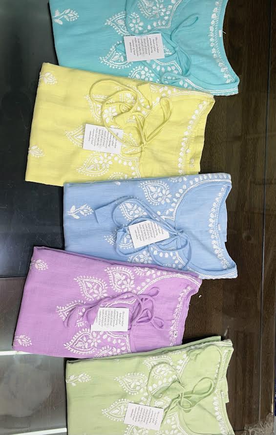 Classic Linen Chikankari Short Top