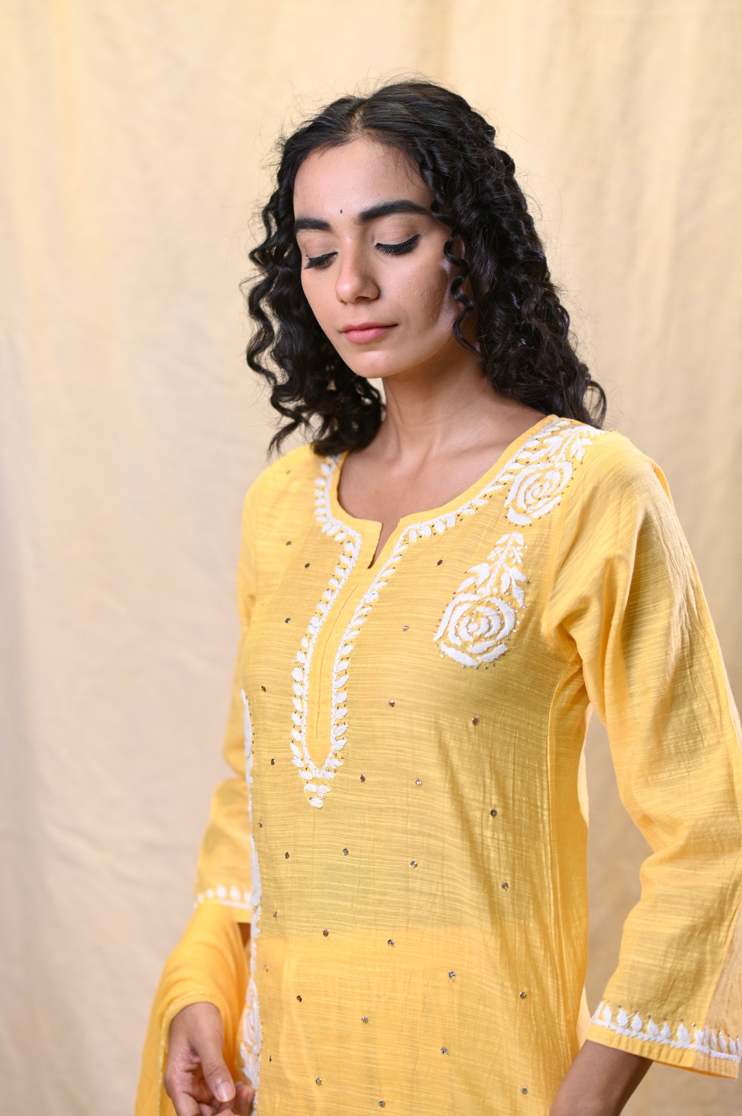 Slub Mul Chanderi Exclusive Chikankari 3pc Sets