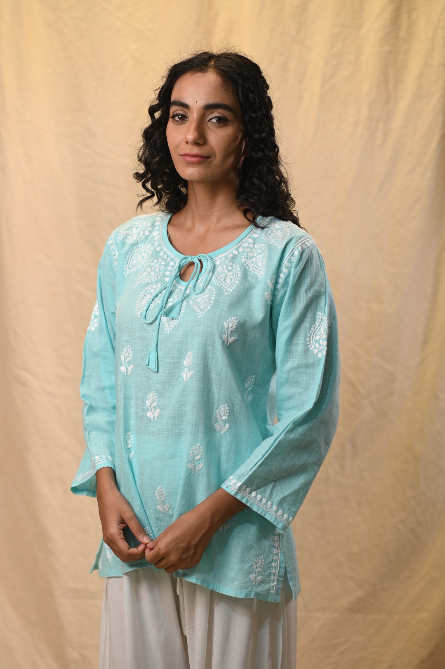 Classic Linen Chikankari Short Top