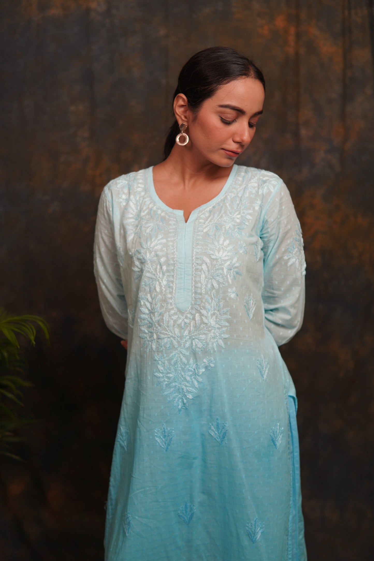 Pure Dobhi Cotton Classic Chikankari Ombre Plazo Set