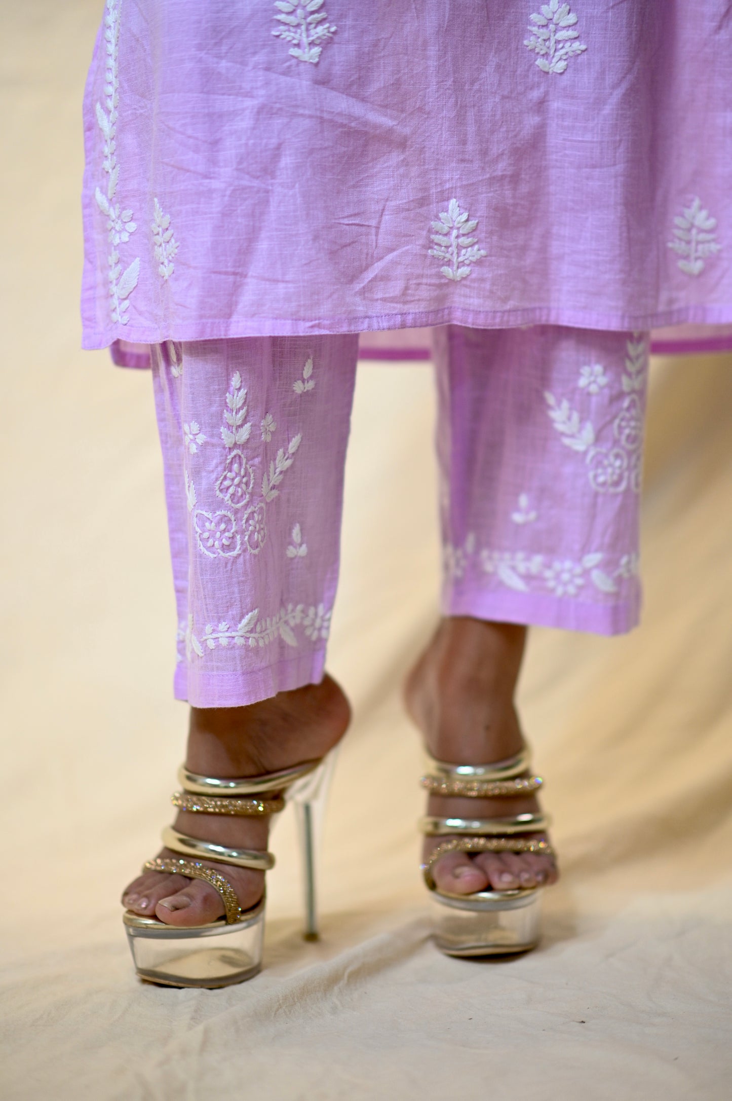 Linene Chikankari Sets