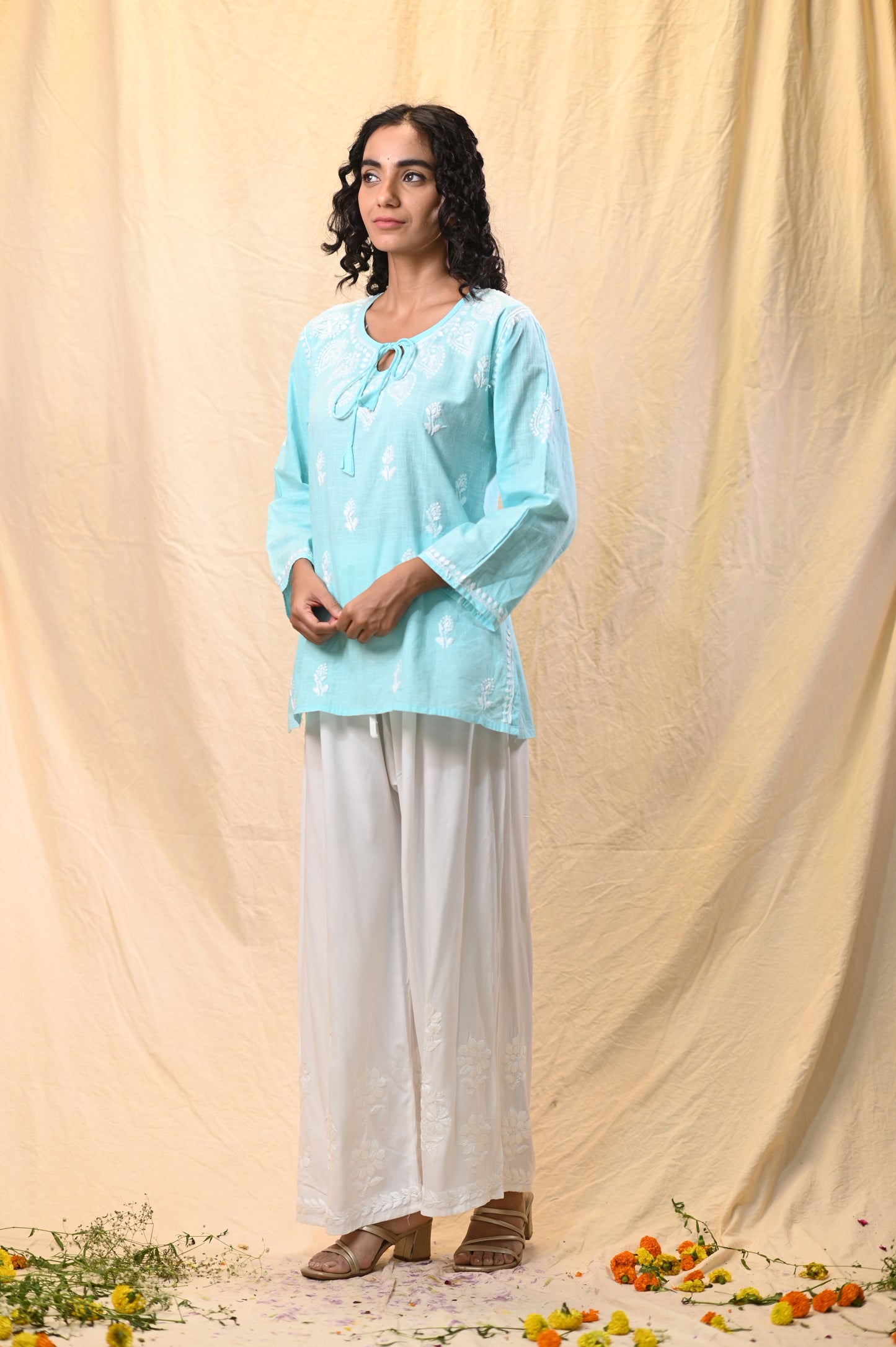 Classic Linen Chikankari Short Top