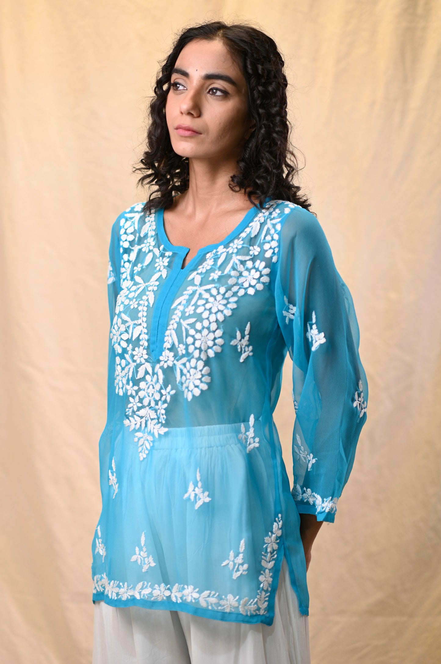 Gorget Chikanakri Short Top