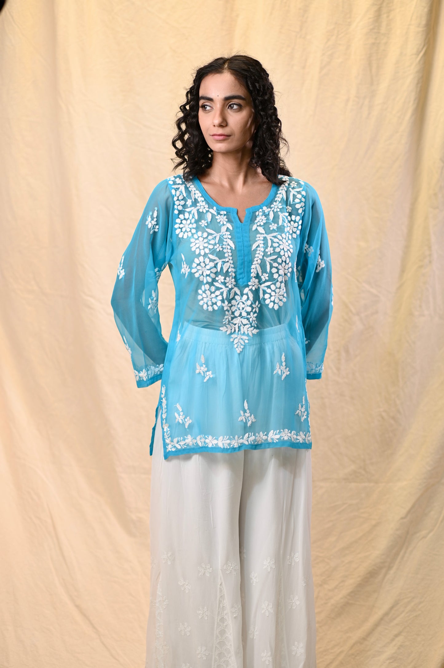 Gorget Chikanakri Short Top