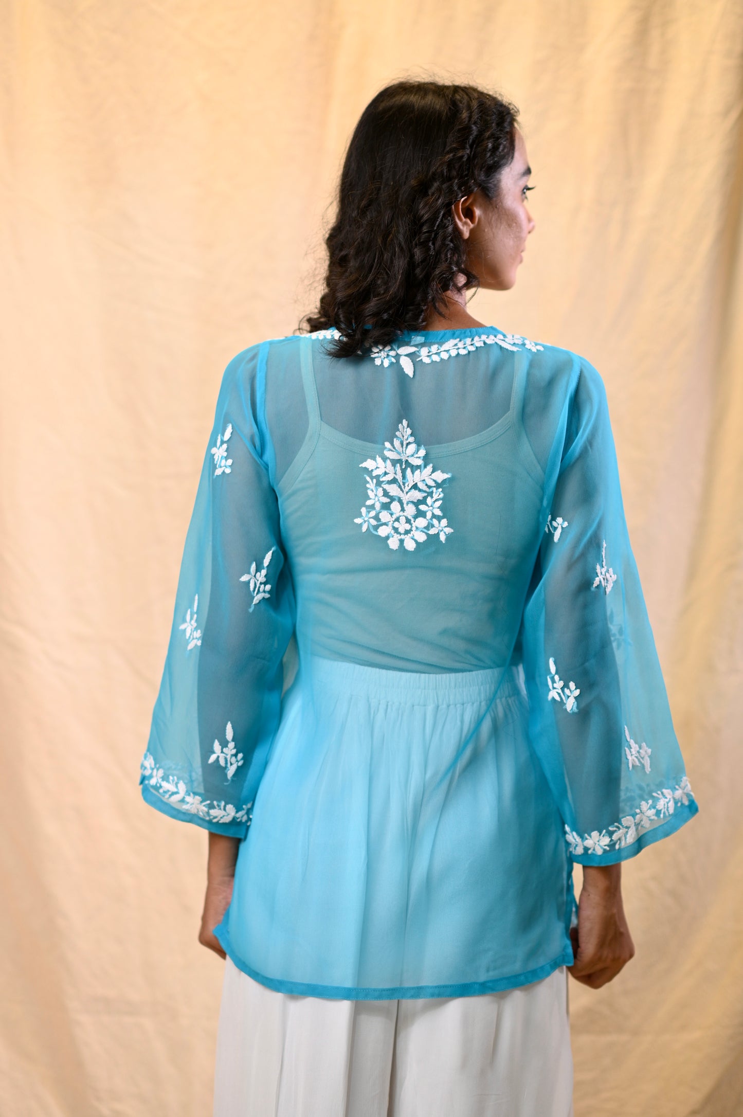 Gorget Chikanakri Short Top